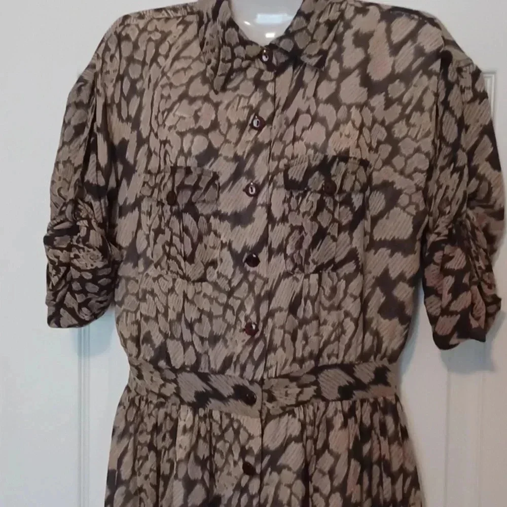 - NewPort News NICE button-down dress with pockets and cute sleeves Women's 4 - Picture 4 of 12